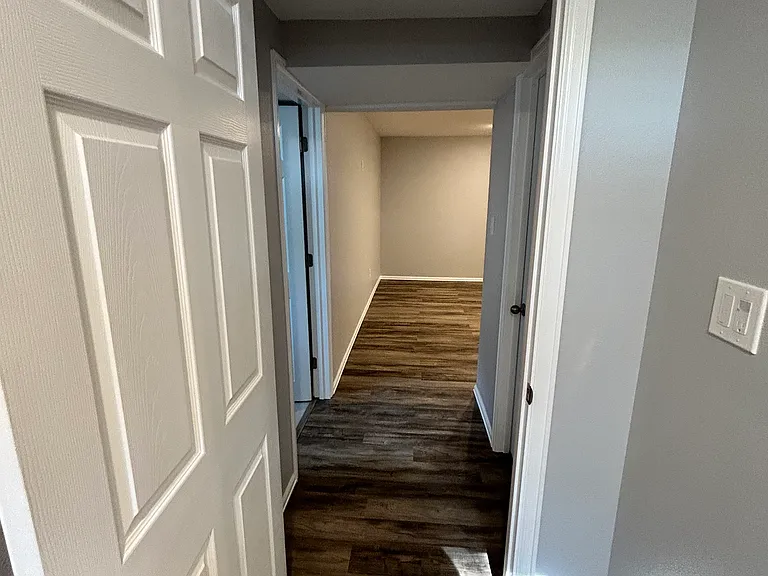 1397 Yank St — Photo 18