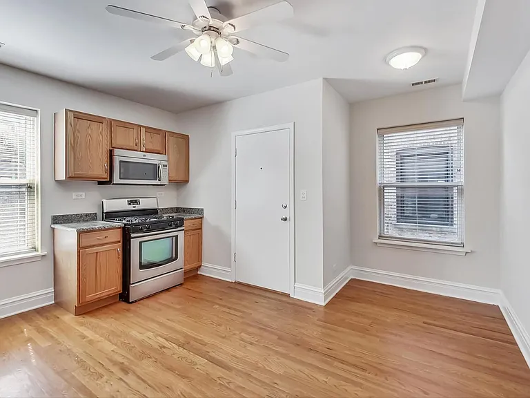 917 W Sunnyside Ave #2S — Photo 7