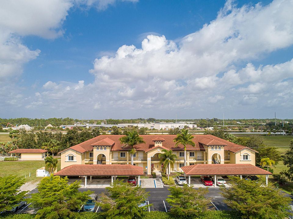 Modern Mediterranean Luxury Condominium