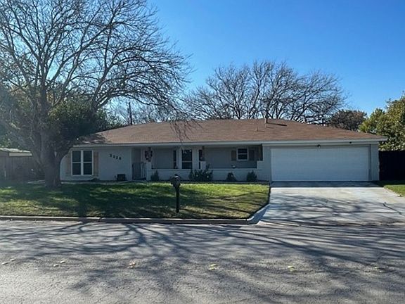 2nd image of 2226 Robertson Dr