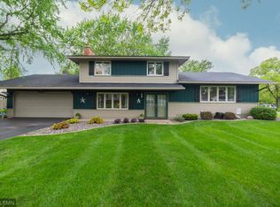 7971 Regent Ave N, Brooklyn Park, MN 55443