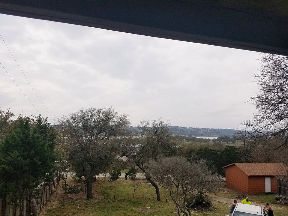 1st image of 2029 Lakeshore Dr