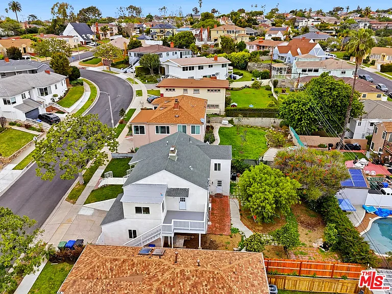 5452 Harcross Dr — Photo 11