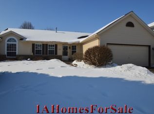 1920 Concord Dr, Marion, IA 52302