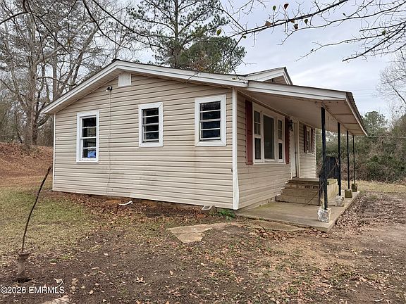 2nd image of 3596 Lauderdale Rd