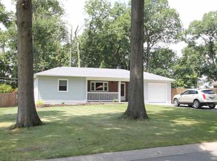 6404 Maywood Cir, Fort Wayne, IN 46819