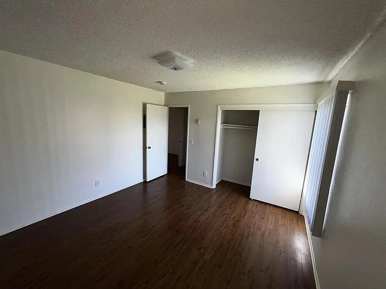 15751 Ryon Ave #7 — Photo 16