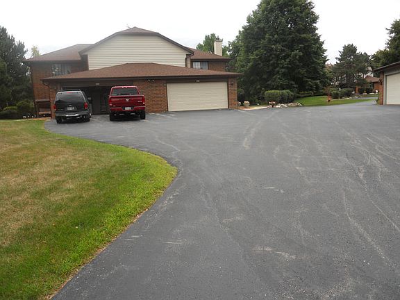 2nd image of 8133 S Forest Hills Cir #D