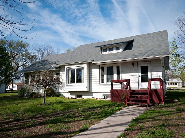 303 S Thomas