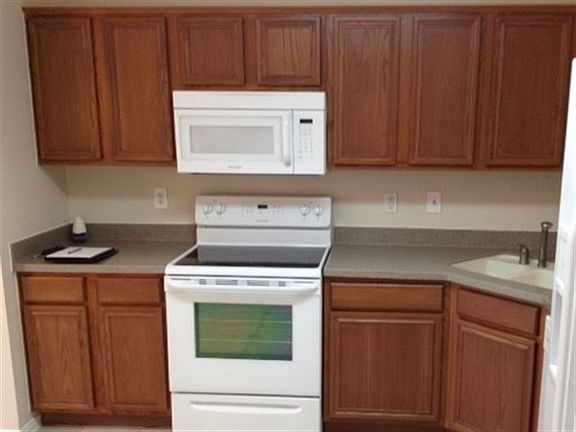 5th image of 1108 Palomino Dr