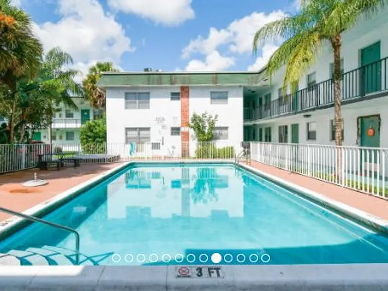 Trayann Apartments - 7777 Pines Blvd — Photo 11
