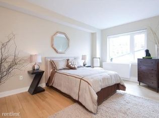 102 Green St, Brooklyn, NY 11222