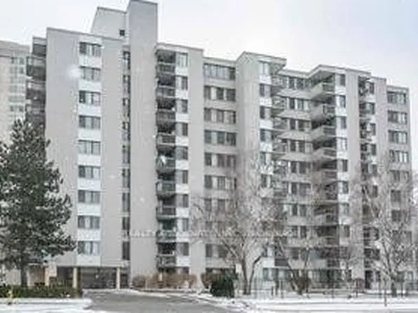 2500 Bridletowne Cir #107, Toronto, ON M1W 2V6