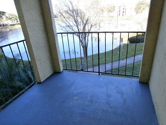 5th image of 4764 Walden Cir APT 426