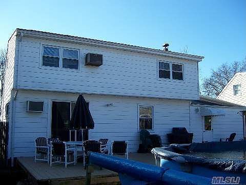 2nd image of 123 Garfield St
