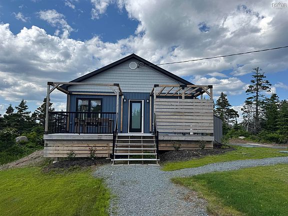 3rd image of 462 Bald Rock Rd