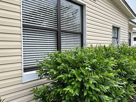 5th image of 2337 Greenwood St