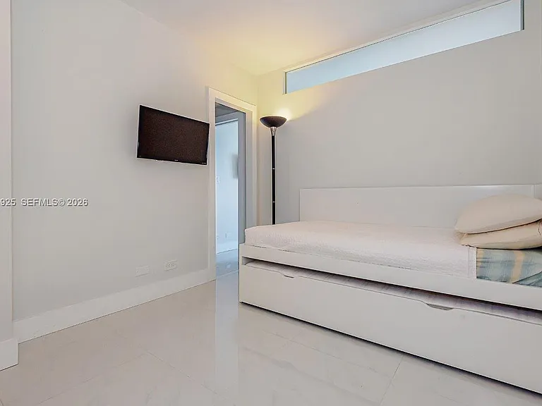 2301 Collins Ave #1416 — Photo 29
