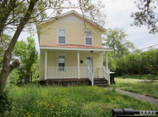 1008 Wood St, Elizabeth City, NC 27909