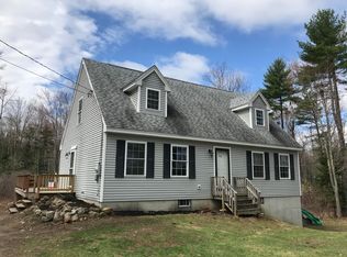 716 Foss Rd, Limerick, ME 04048