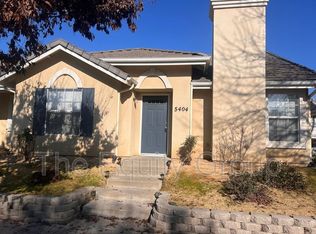 5404 W Country Ave, Visalia, CA 93277
