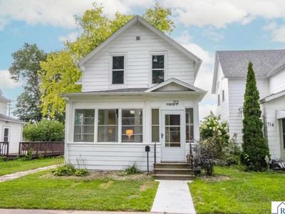 712 N Broad St, Mankato, MN, 56001