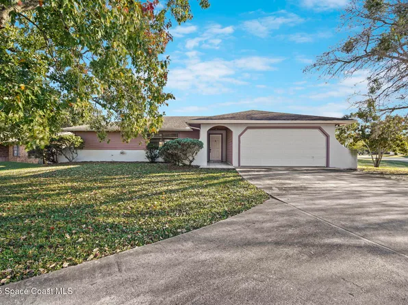 284 Emerson Dr NW, Palm Bay, FL 32907