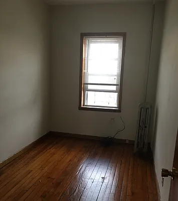 Rented by Metropolis International Realty Inc. | media 2