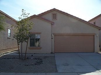 1st image of 1467 E Avenida Grande