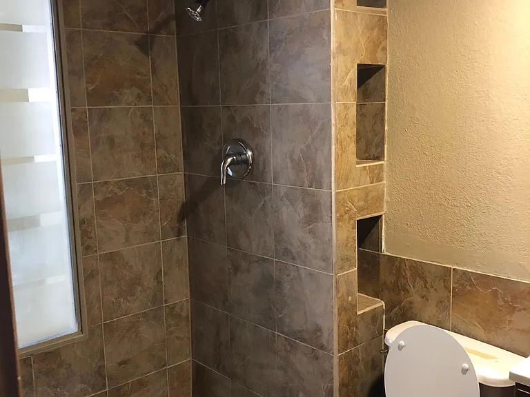 7420 Lakehurst Rd — Photo 11