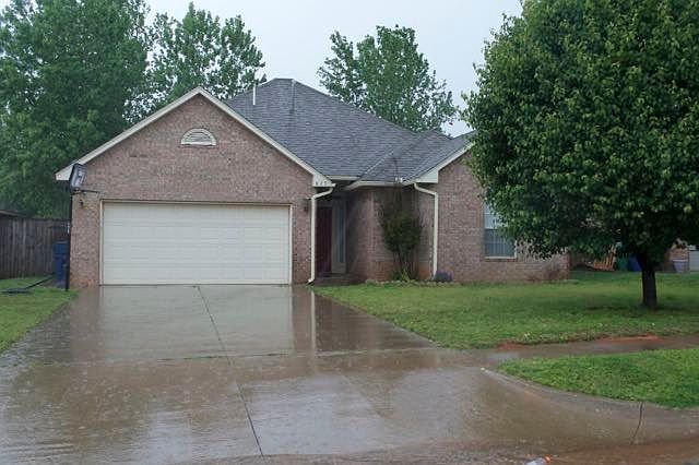 1st image of 625 E Katelyn Ln