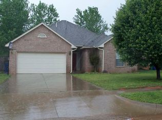 625 E Katelyn Ln, Mustang, OK 73064