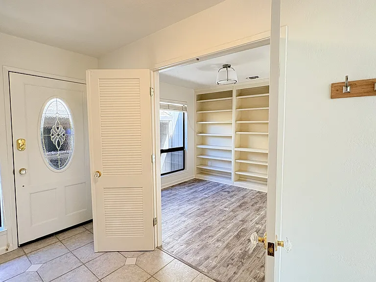 811 Auburn Ravine Rd — Photo 12