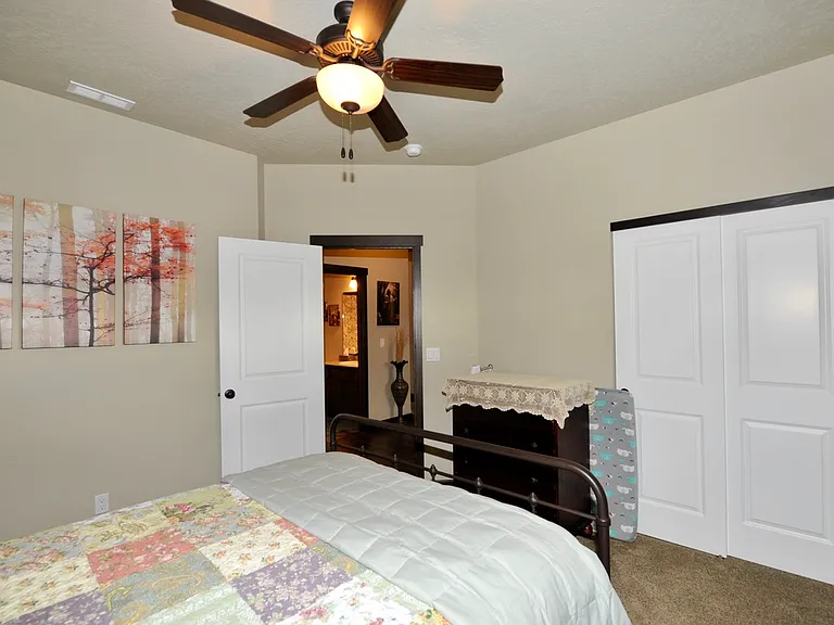 1399 N Brady St — Photo 21