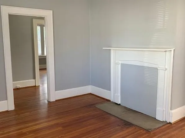 15 Easley Bridge Rd, Greenville, SC 29611