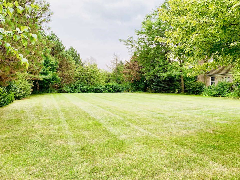 2nd image of 393 Camargo Ct