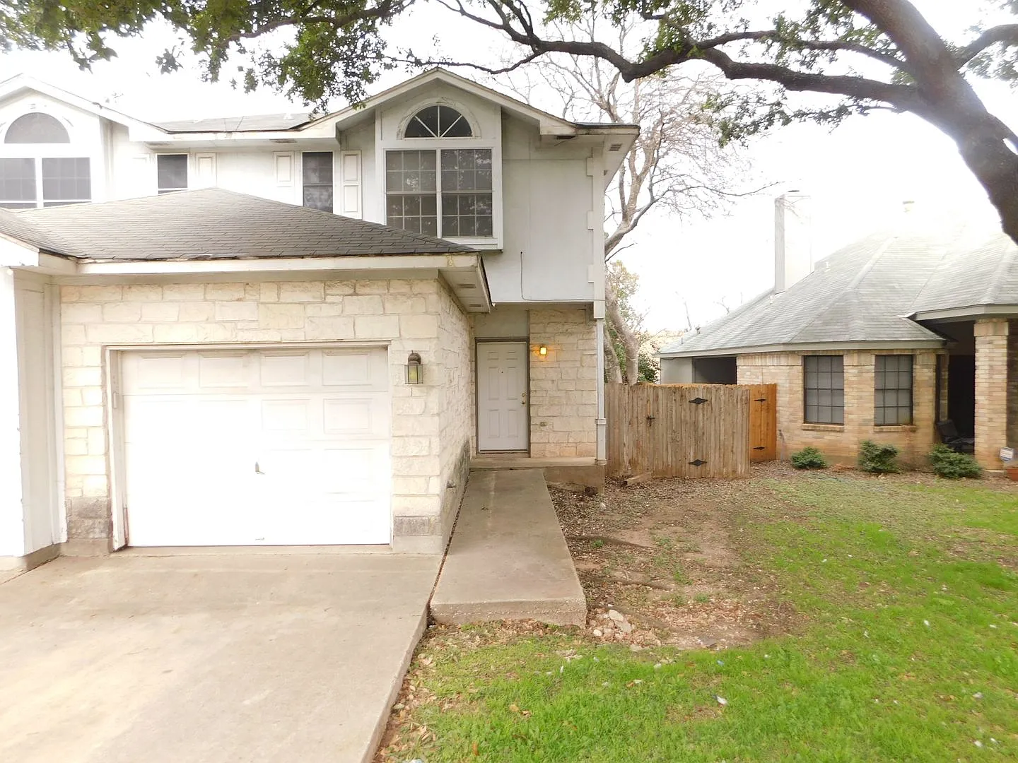 Aspiz Properties4 (6726 Windrift Way) — Photo 1
