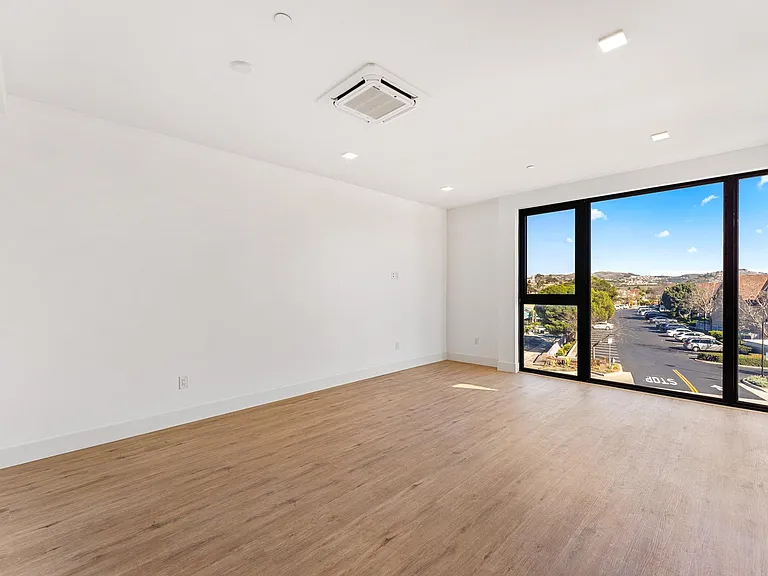 34177 Pacific Coast Hwy — Photo 21
