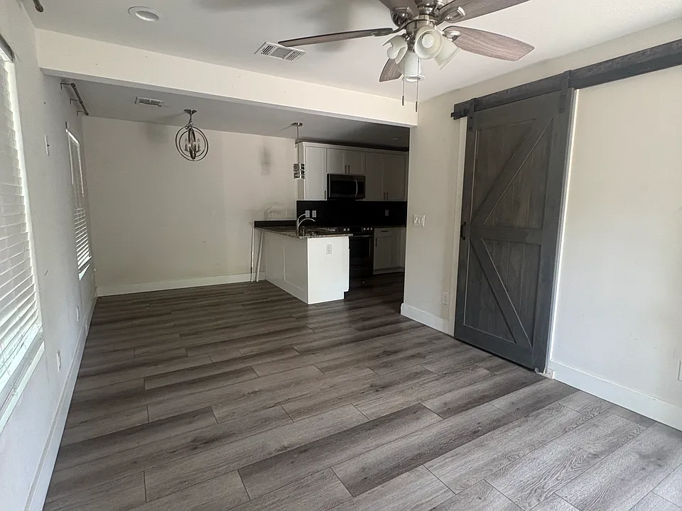 139 Hansford St #1