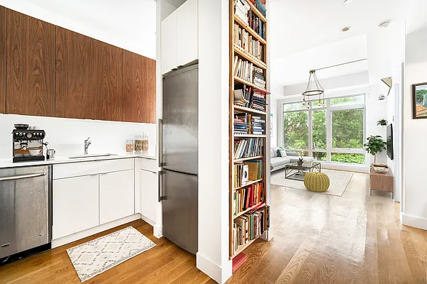 Sold by Compass | media 3