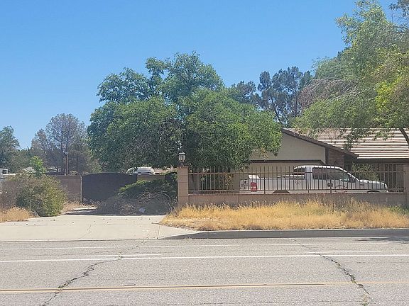 3rd image of 43916 35th St E