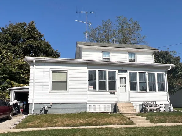 708 Emmet St, Watertown, WI 53094