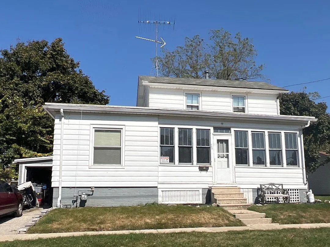 708 Emmet St photo 1