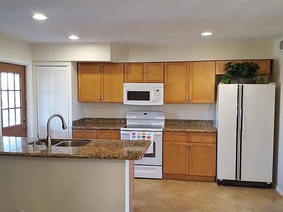 5th image of 11041 N 46th Ave