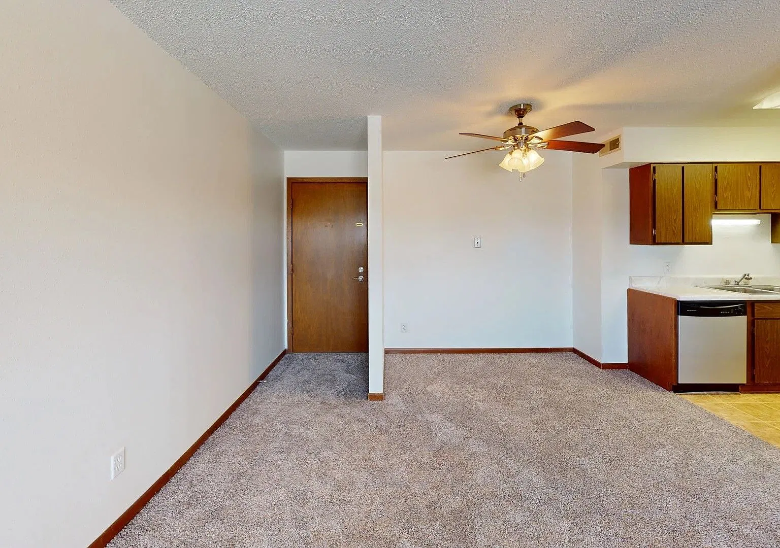 221 Cpl Roger Snedden Dr — Photo 3
