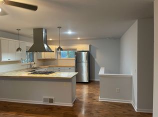 6074 Academy Dr, Brighton, MI 48116