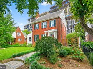 8013 Glenbrook Rd, Bethesda, MD 20814