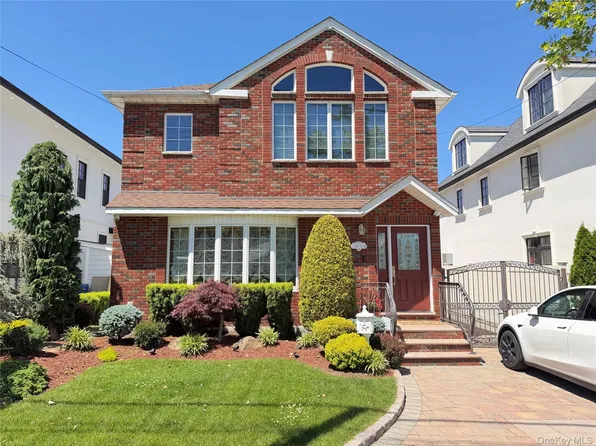 16211 12th Road, Whitestone, NY 11357