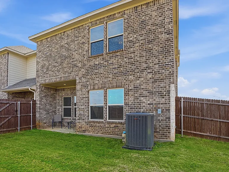 228 Honor Code Pl — Photo 22