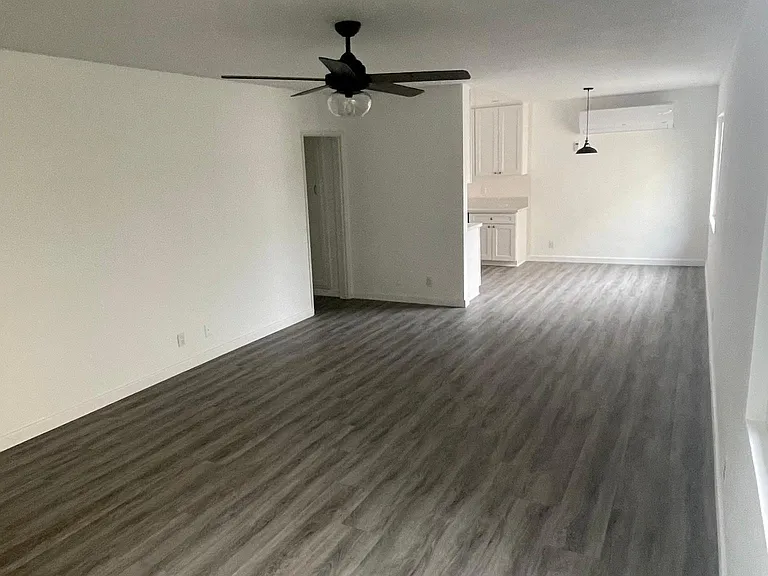 5747 Waring Ave #8 — Photo 1